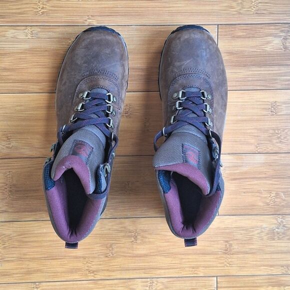 Women's Brown Hiking Boots - Picture 4 of 14